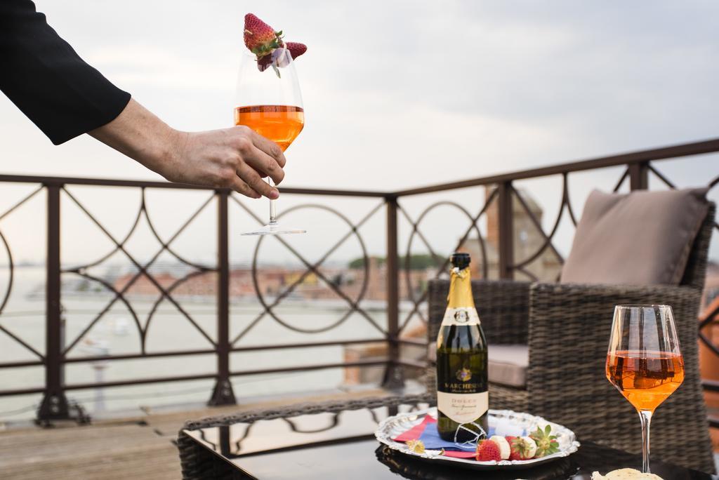 The Venice Penthouse And Rooftop-Terrace At Molino Stucky Exterior foto